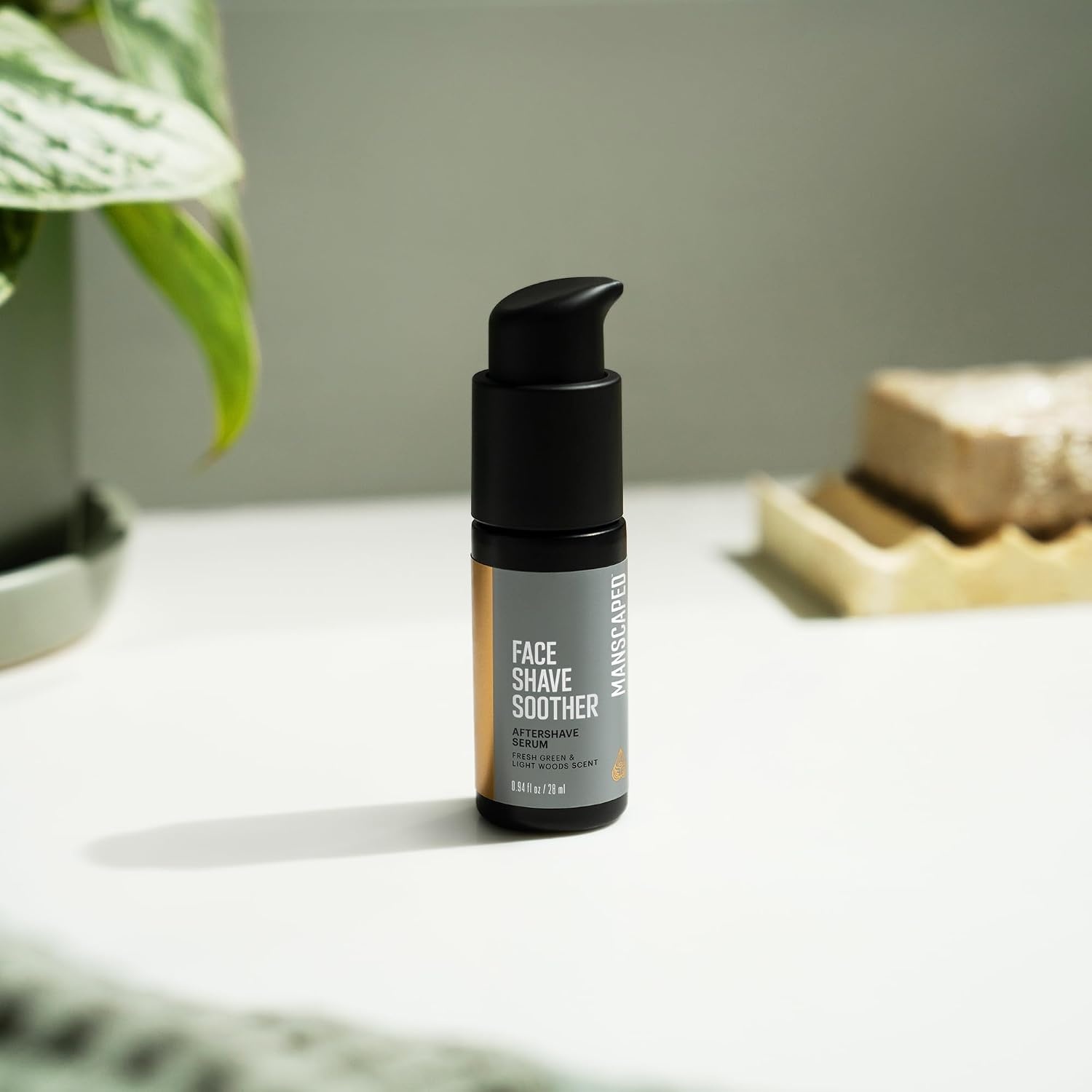 image:imageMANSCAPED Face Shave Soother Mens Aftershave Serum Infused with Red Algae Menthyl Lactate ampamp Vitamin B3 for Cooling Soothing ampamp Hydration Vegan ParabenFree 28ml094 Fl Oz Pack of 1